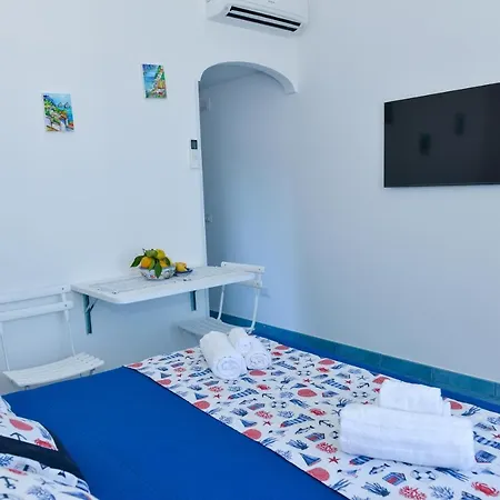 La Brezza * ピアーノ・ディ・ソッレント